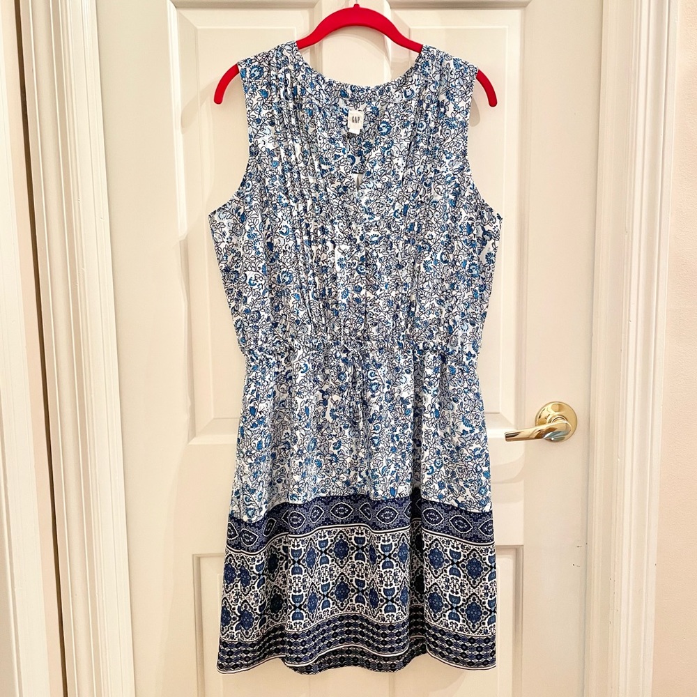 GAP Sleeveless Floral Dress